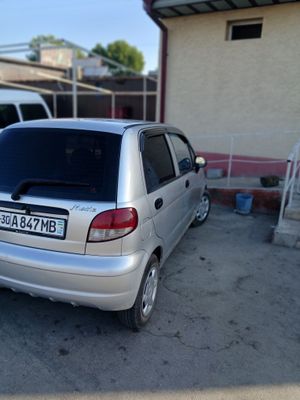 Matiz sotiladi 2004 yil 3talik