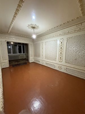 Tansiqboev 2/2/5 balkon 2/6 arendaga beriladi oyilaga