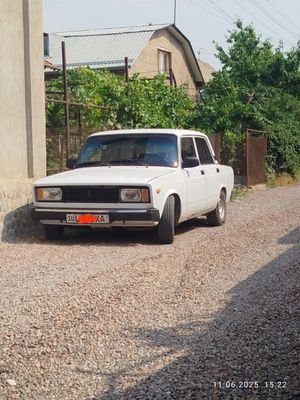 Vaz 2107 sotiladi 2006