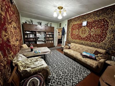 Продается 3 комнатная