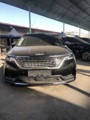 KIA carnival full