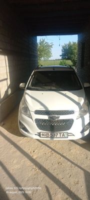 Sipark sotiladi yili 2013 rangi oq