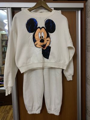 Костюм женский
