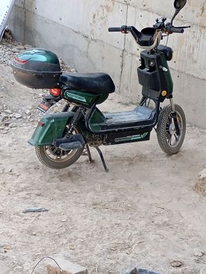 suketer sotiladi narhi 7milion 3ming yurgan