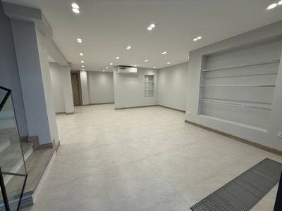 срочно сдаётся нежилое помещение офис 174м2 ул махтумкули Ашхабад парк