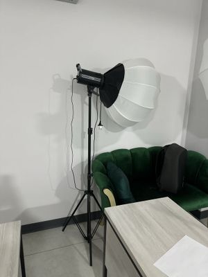 Softbox sotiladi donasi /100$ dan