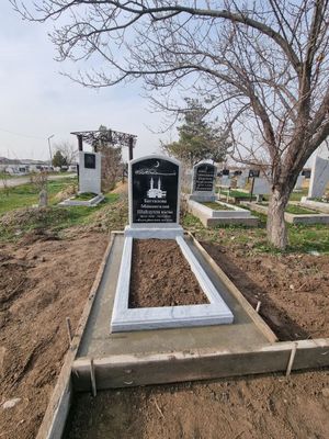 Памятники.Qabr toshlari