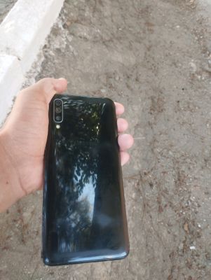 Samsung A70 128/6 manzil Andijon
