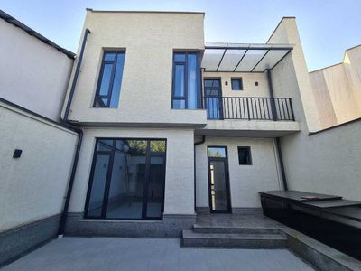 Продам 2 сотки ЕвроДом ул.Циолковского