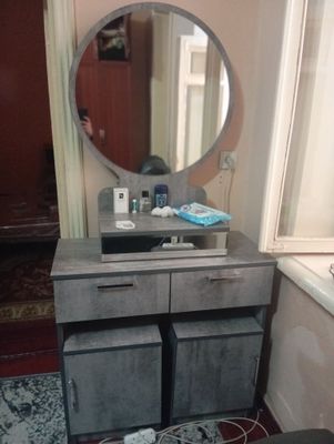 Yangi mebel arzon Srochna