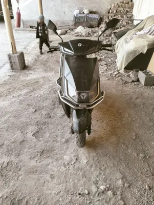 Skutr sotiladi qiziqanlarga