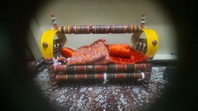 Beshik sotiladi holati yaxwi