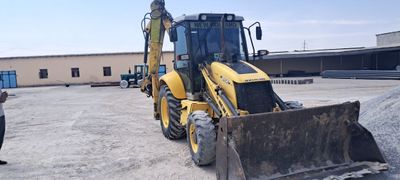 NEW HOLLAND сотилади