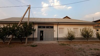 Uchastka sotiladi
