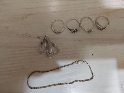 Продаю серебрянные изделия