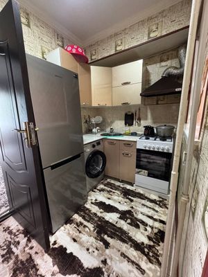 Чилонзор метро ёнида 1 хона квартира ижарага берилади