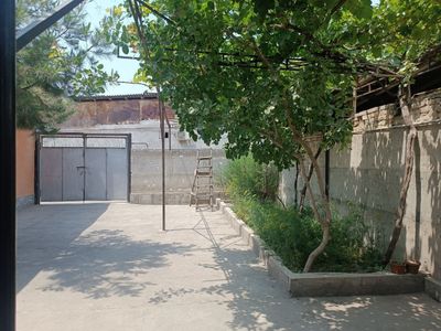 Уй Сотилади. 50000$