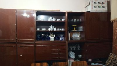СРОЧНО продаём, Стенка Советская
