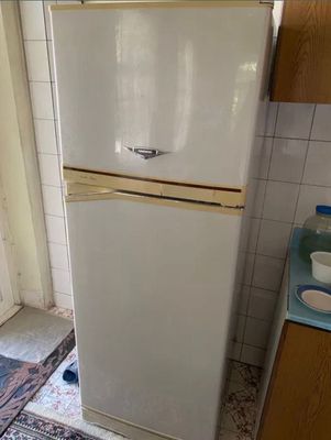 Холодильник стандартный