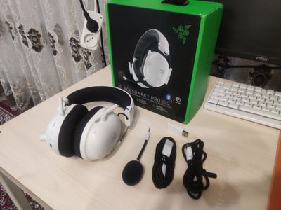 Игровые наушники Razer Blackshark V2 pro White 2023
