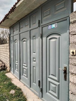 Дом в Газалкенте с бассейном, каналицией.