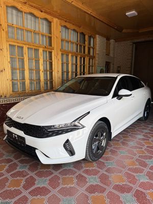 Kia K5 2022 Yil 1 Pazitsa