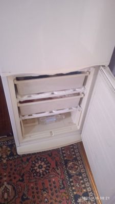 Продаётся холодильник Атлант