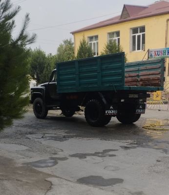 Gaz 53 sotiladi, barter ham qilinadi,
