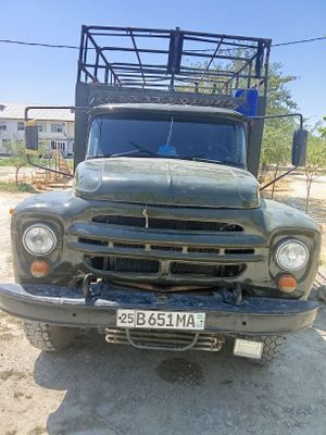 Zil 130 soz xolada
