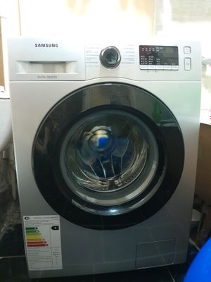 samsung kirmoshina sotiladi  3 marta ishlatilgan