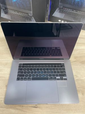 MacBook Pro 2019 16' display A2141