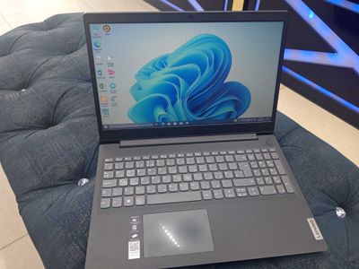 Lenovo Celeron N4020 4/256 SSD