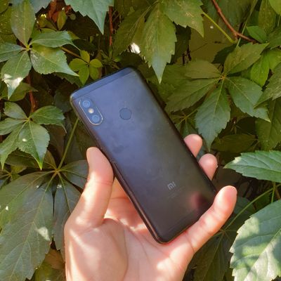 Redmi 6 pro srochna sotiladi