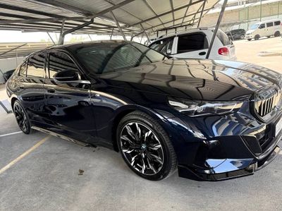 Нотариус BMW i5 40L 2025 йил