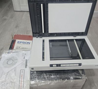 Сканер Epson GT-1500