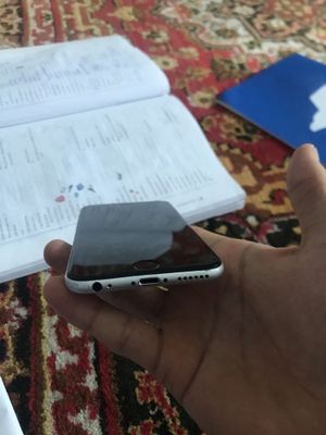iphone 6 sotiladi 400 ming bolishi