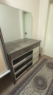 Продается трюмо в хорошем состоянии