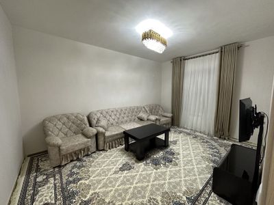 Срочно сдается квартира на Юнусабаде