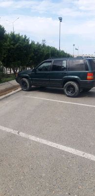 Jipgrahd cherokee