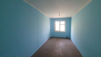 Lazzat bozorcha oldidan 4 etaj 4 xonalik kv ijaraga beriladi.