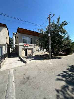 Uchastka hovlii sotiladi 3.5 sotik