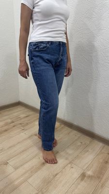 Джинсы Zara