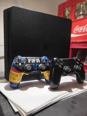 PlayStation 4 slim