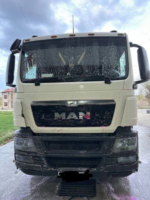 Uz Man tgs 26.400 Medium