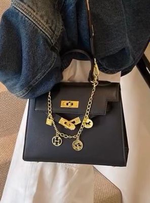 Hermes Sumka stilni