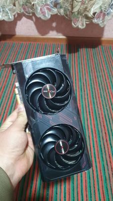 Videokarta Sapphire RX 7600 8GB