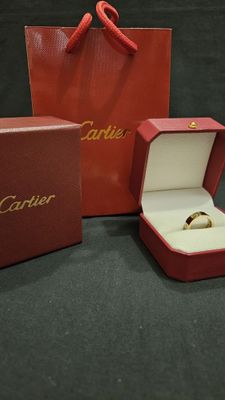 Продаётся кольцо Cartier