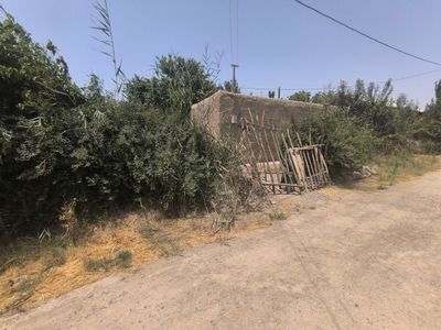 Uchastka 8 sotix