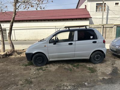 Matiz mx 2011 sotiladi