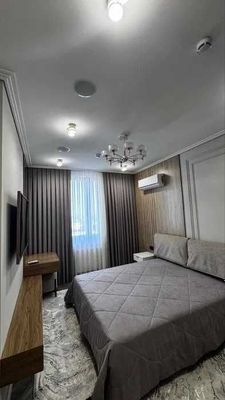 М*СРОЧНО Сдаю 2х комн квартира в Чиланзарский ул Арнасай метро Новза